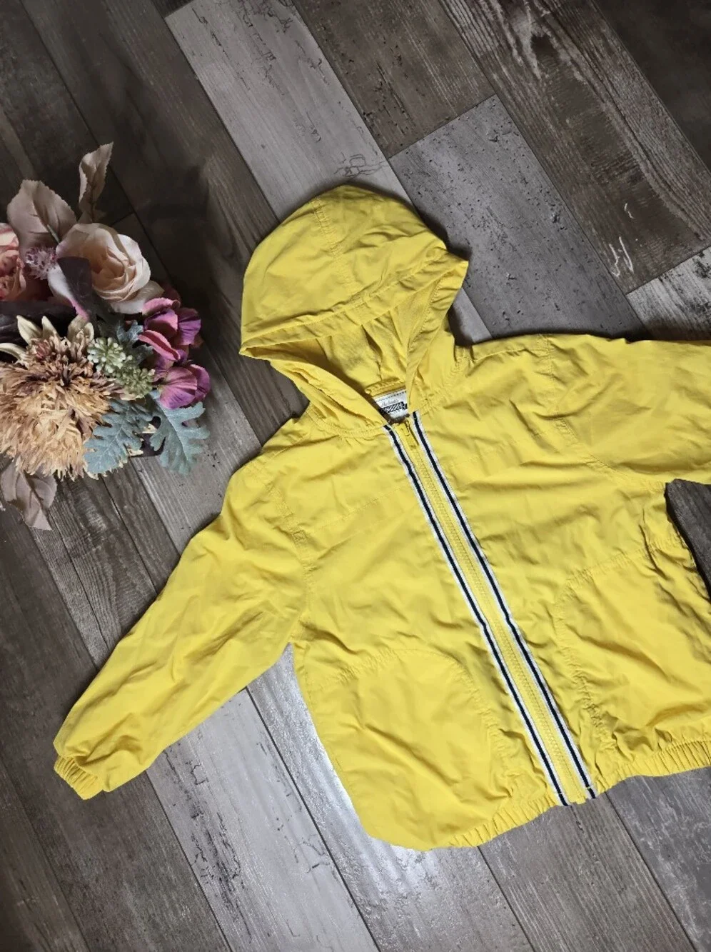 Gymboree Yellow Hooded Windbreaker Jacket Boys XS (4)